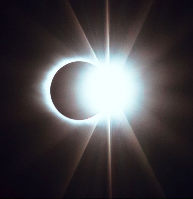 Solar eclipse Matt Nelson